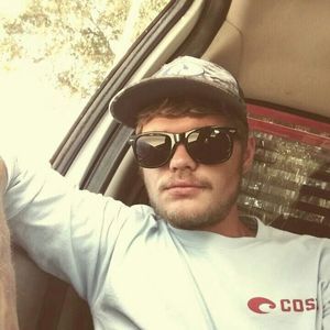 Meet your Posher, Dakota